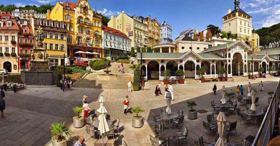 Prague: Karlovy Vary Day Trip with Watchtower and Funicular - Key highlights worth timing your day for