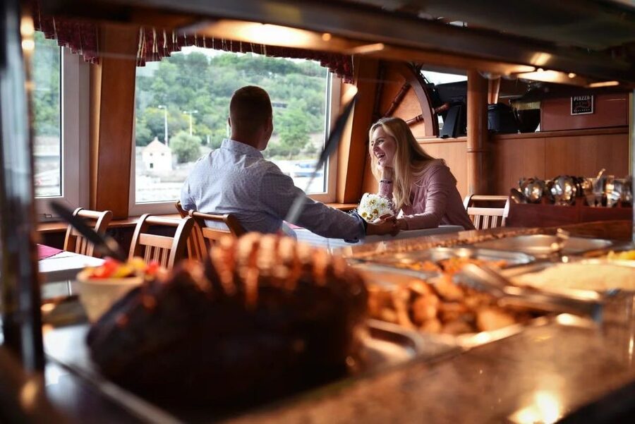 Prague: Lunch Cruise on Vltava River with open Buffet - Charles Bridge to Old Town: First Big Views From the Water