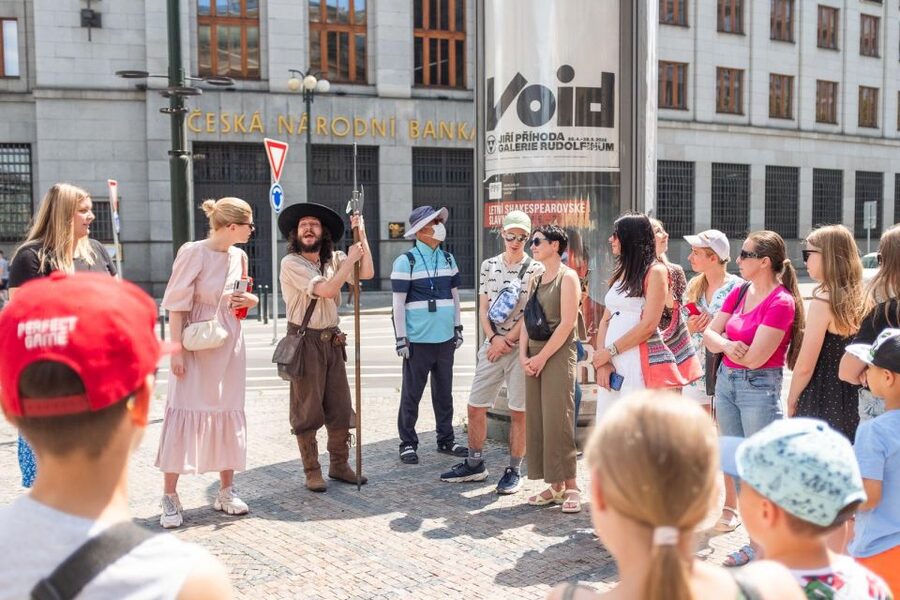 Prague: Nightwatchman of Prague Walking Tour - Why Prague at night feels different on this 90-minute walk