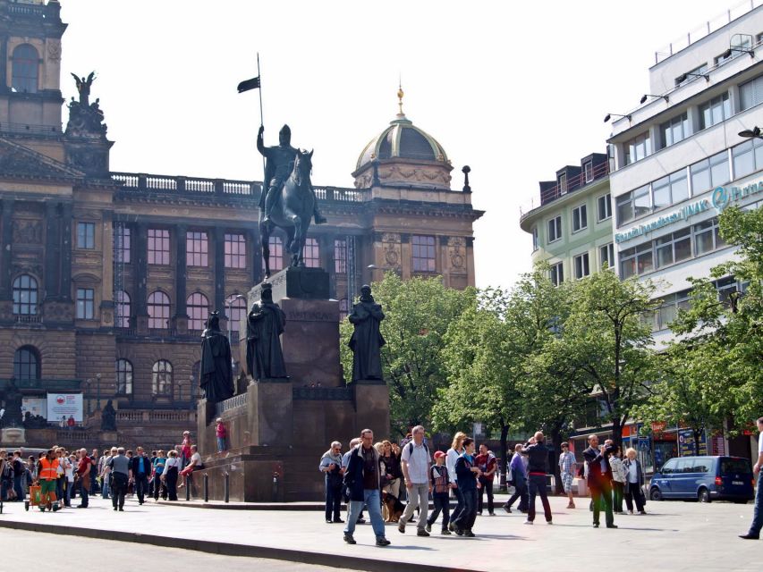 Prague: Old, New, and Jewish Towns Guided Walking Tour - Old Town Streets and Centuries-Old Monuments: Where the Story Starts