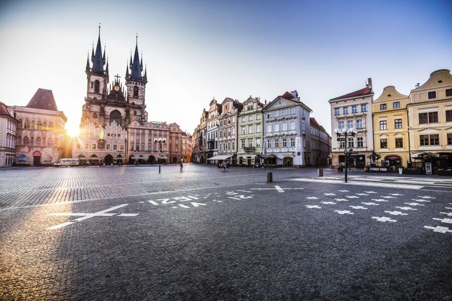 Prague: Old Town and Jewish Quarter 2-Hour Walking Tour - Should You Book This Old Town and Jewish Quarter Walk?