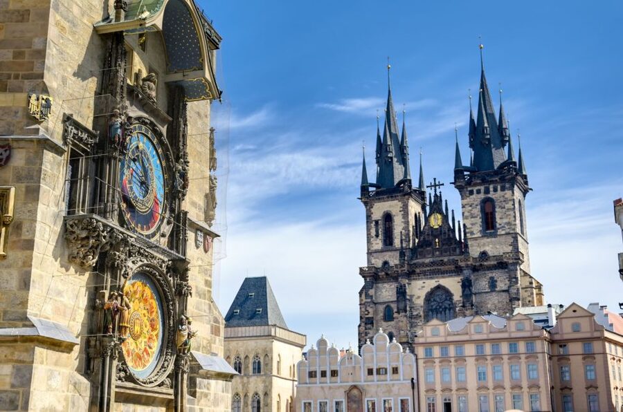 Prague Old Town Family Tour, Attractions, Royal Castle - Meeting point at Malá Strana, near the Column of the Holy Trinity