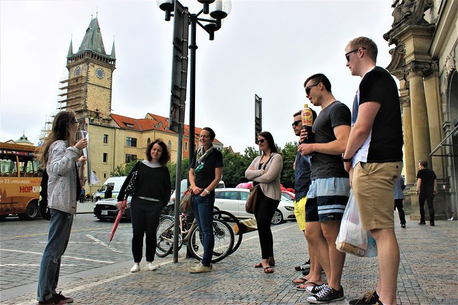 Prague Old Town, Medieval Underground and Dungeon Historical Tour - The Dungeon Stop: Torture and Execution Instruments