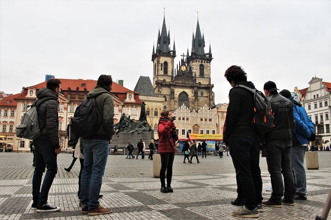 Prague Old Town, Medieval Underground and Dungeon Historical Tour - Timing and Walking Reality (Comfort Shoes Are Not Optional)