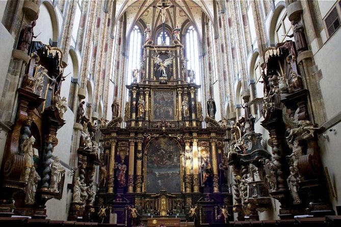 Prague Old Town New Town and Jewish Quarter Morning Tour - Estates Theatre, Mozart, and Charles University: culture with controversy