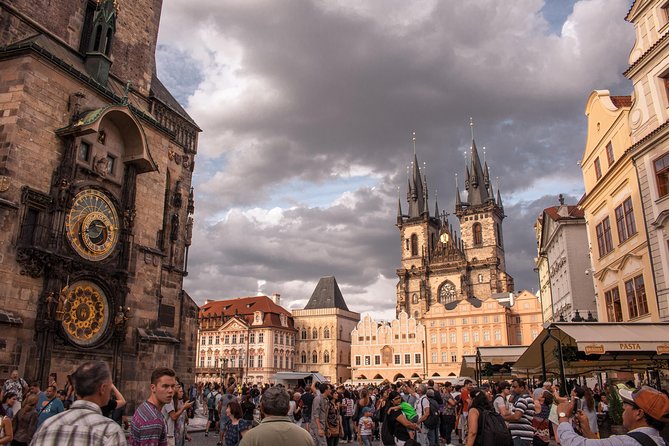 Prague Old Town New Town and Jewish Quarter Morning Tour - Church of St. James: a Baroque moment in the middle of the route