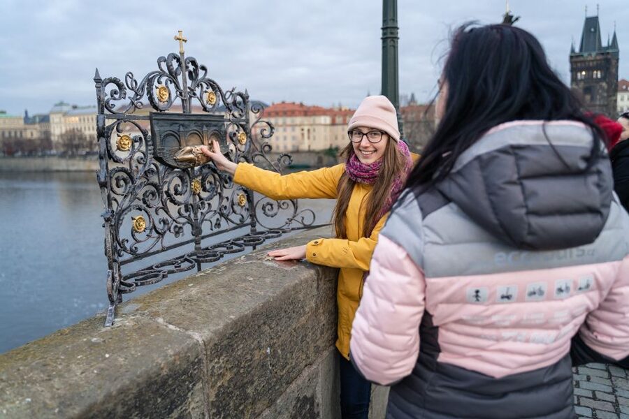 Prague: Old Town Private Walking Tour with Hotel Pickup - Key takeaways before you go
