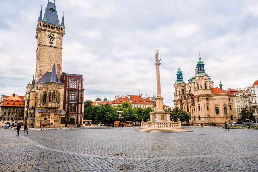 Prague: Old Town Square and Astronomical Clock Audio Guide - How the Online Audio Guide Works (Text, Audio, and Maps)