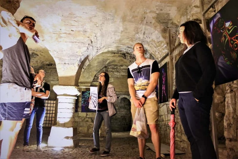 Prague: Oldtown, Medieval Underground & Dungeon History Tour - Your Guide Makes or Breaks It, and You Can Get a Funny One