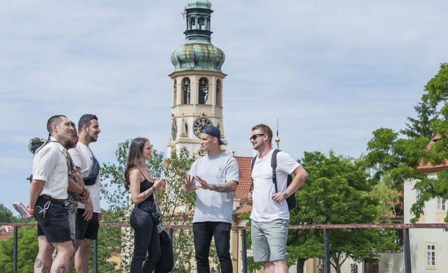 Prague: One Prague Tour with Local Food & Beer - Meeting in Mala Strana, near Charles Bridge