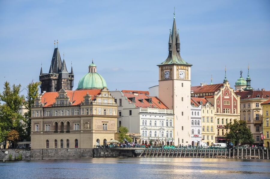 Prague: Panoramic Vltava River Cruise - Onboard Drinks and Snacks, What You Can Expect