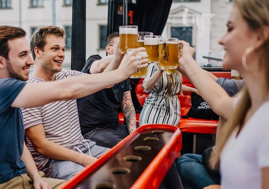 Prague: Party Beer Bus - The Route Plan: Short Stops, Big Sights, and Timed Breaks