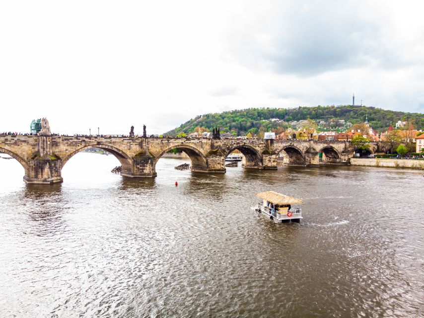Prague: Party Tiki Boat Sightseeing Cruise with Drinks - The 90-Minute Route: National Theatre to Charles Bridge