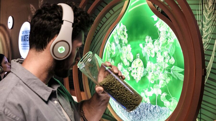 Prague: Pilsner Urquell Experience & Beer Tasting - 360° game zone: when the tour lets you play