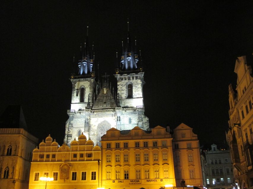 Prague: Plague Doctor Old Town History Walking Tour - A plague doctor guide turns Prague streets into a 1713 investigation