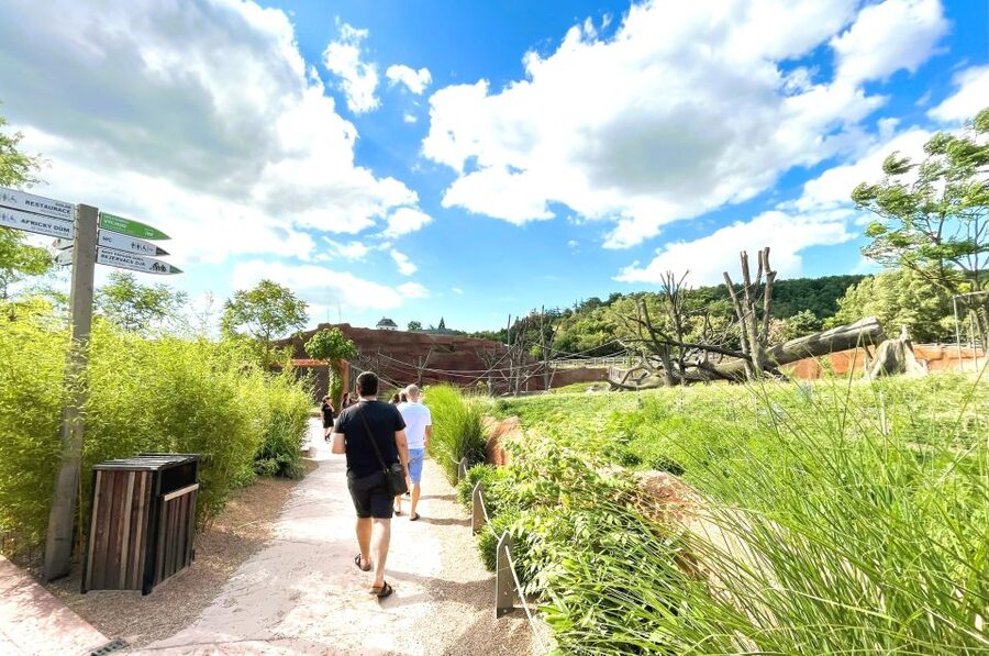 Prague: Prague Zoo Audio Guide with E-Ticket - Prague Zoo in Troja: Why this self-guided audio plan fits the way you travel