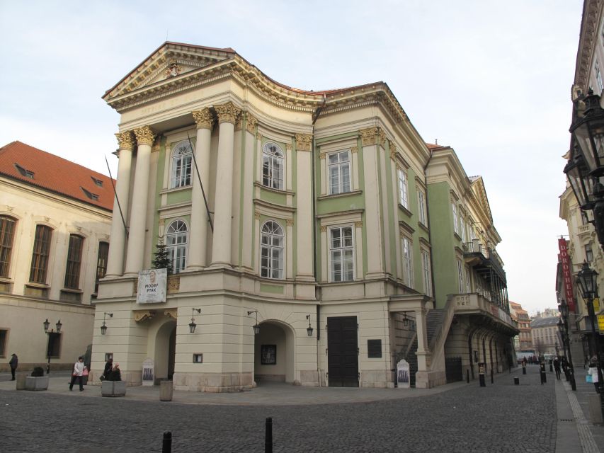Prague: Private City Tour by Minivan - Prague Castle Complex and St. Vitus Cathedral With a Guide in Your Corner