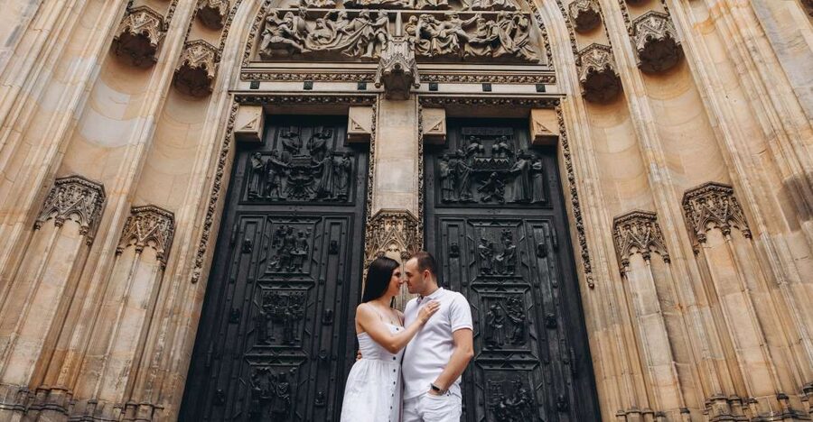 Prague: Professional Photoshoot at Prague Castle - Key things to know before you shoot