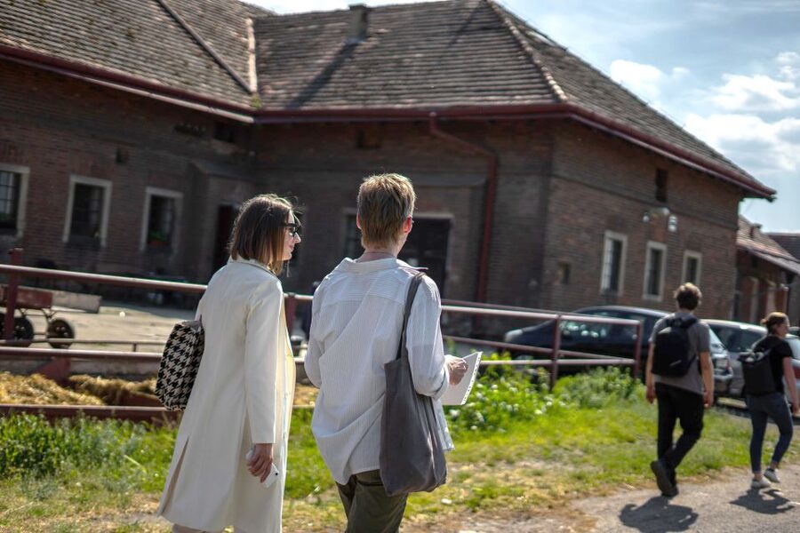 Prague: Psychiatric Hospital and Abandoned Cemetery Tour - Should you book McGee’s Ghost Tours in Prague?