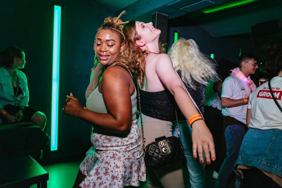 Prague: Pub Crawl with Unlimited Drinks & 5-floor Club Entry - Special dates: December 30, 31, and January 1 change the vibe