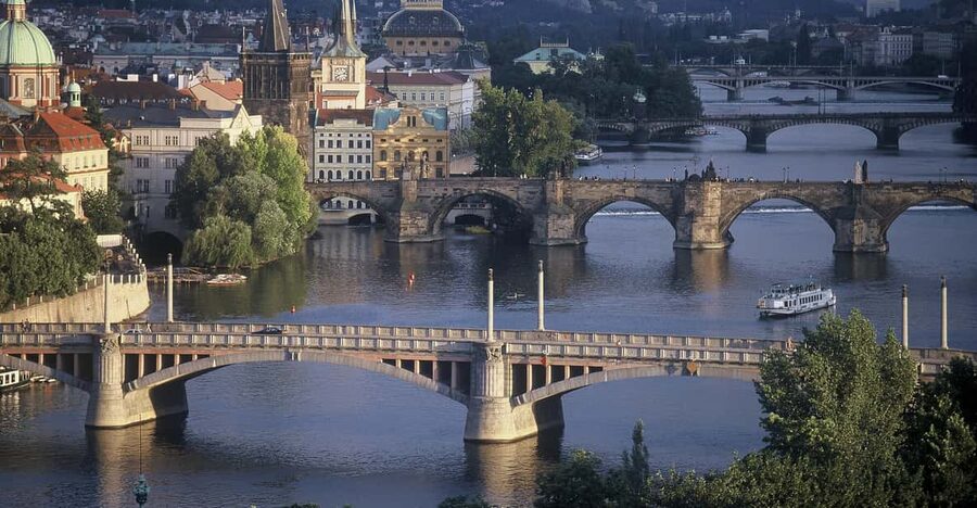 Prague: River Cruise with Transfer to Pier - Key things to know before you board