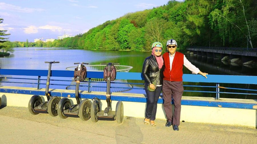 Prague: Segway Sightseeing Live-Guided Tour - “Beverly Hills” villas and Brevnov Monastery and Brewery