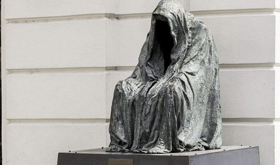 Prague: Self-Guided Tour with Hidden Gems and Mysterious … - Before You Start: Code Registration and Your Smartphone Plan