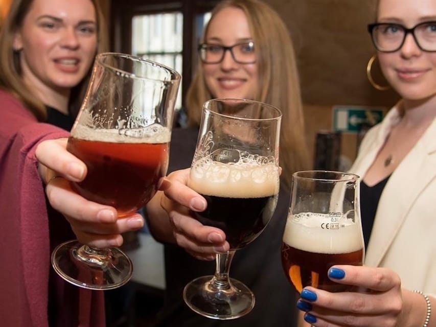 Prague: Self-Pour Czech Beer-Tasting Experience - Pairing Czech craft beer with pub food, burgers, fries, and more