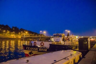 Sightseeing Boat Cruise with Buffet Dinner
