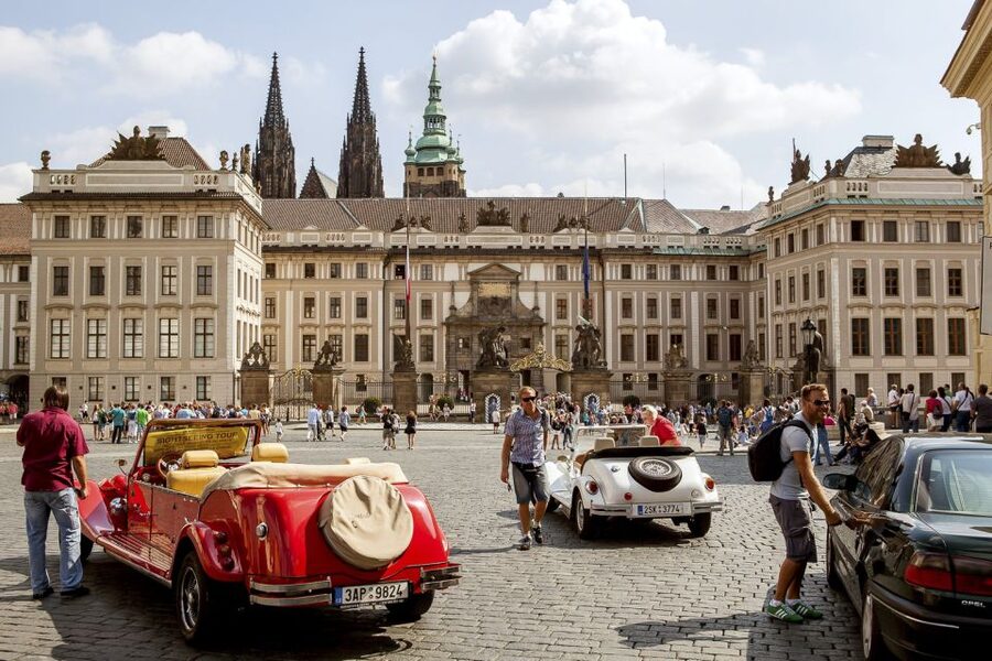 Prague: Skip-the-line Castle Ticket and Optional AudioGuide - St. Vitus Cathedral and the Royal Interiors: What You’re Actually Visiting