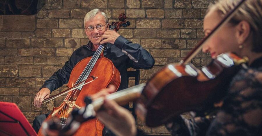 Prague, St. Martin: The Best of World & Czech Music - Getting There Fast, From Mustek to Narodni Trida