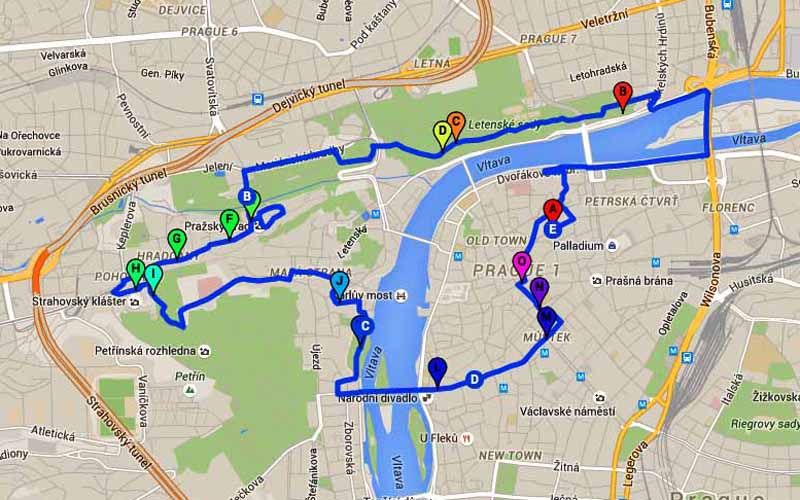 Prague: Stunning Viewpoints, Castle, City & Park Bike Tour - Bikes, comfort, and the pace question
