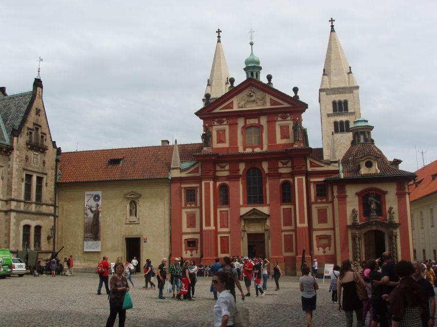 Prague: Tailored Sightseeing Tour in French - How a 2-hour tailored walk actually helps in Prague