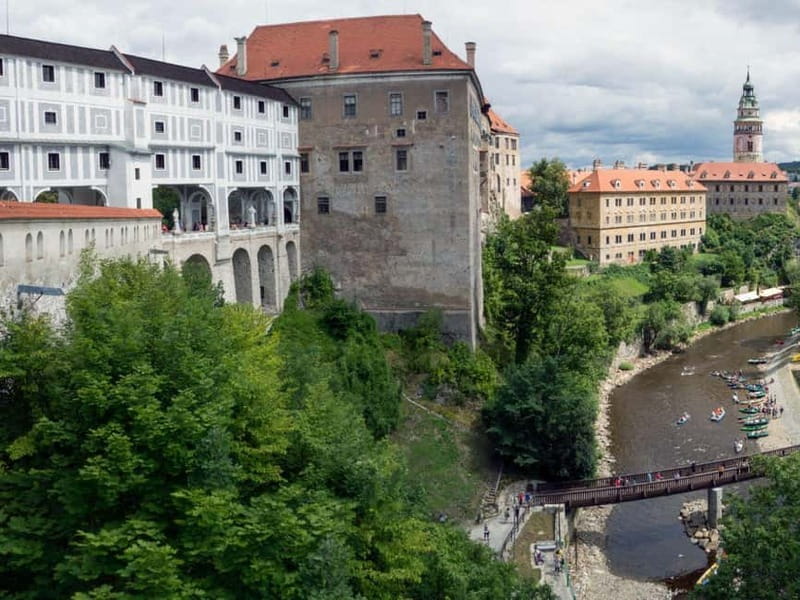 Prague: Transfer to Vienna via fabulous Cesky Krumlov - Who This Tour Best Fits (and Who Might Feel the Strain)