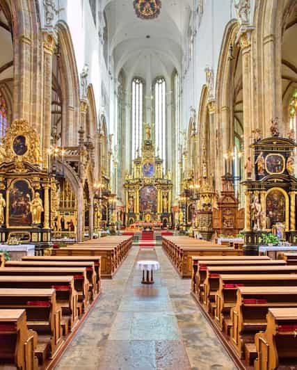 Prague: Tyn Church Classical Music Concert - A 70-minute program that moves: what you will actually hear