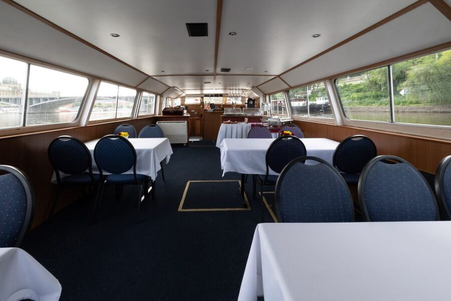 Prague: Vltava River Private Boat Party with Drinks - Why a private Vltava cruise is such a good Prague move