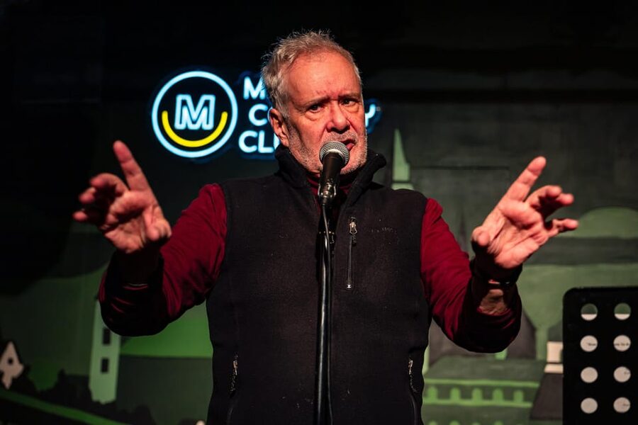 Prague: Wednesday Stand-Up Comedy in English - English Comedy in Prague: How to Prepare Your Expectations