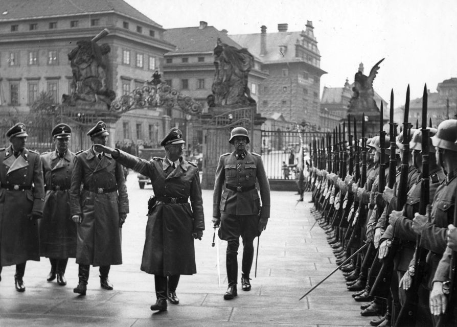 Prague: World War II and Communist History Tour - Why Prague’s streets explain WWII and Communism so well