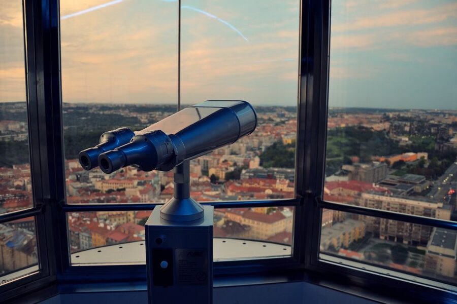 Prague: Žižkov TV Tower Observatory Entry Ticket - Practical comfort notes, cold queues, foggy windows, and dining