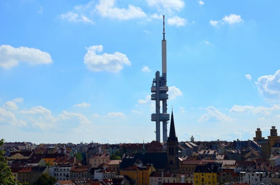Prague: Žižkov TV Tower Observatory Entry Ticket - Getting there and finding the right entrance for the elevator