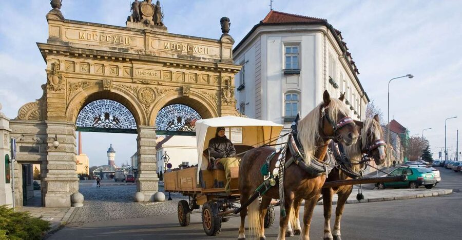 Private Pilsen & Pilsner Urquell Brewery Tour Prague - From Prague to Pilsen in a private car: what six hours really buys you