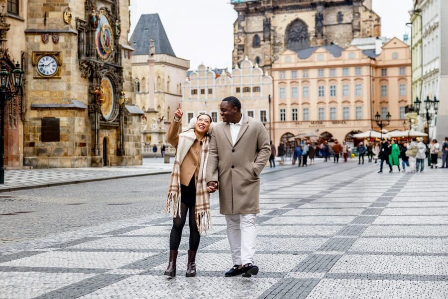 Private Prague Sunrise Photoshoot + Walking Tour - Meeting points in Old Town, and how hotel pickup helps