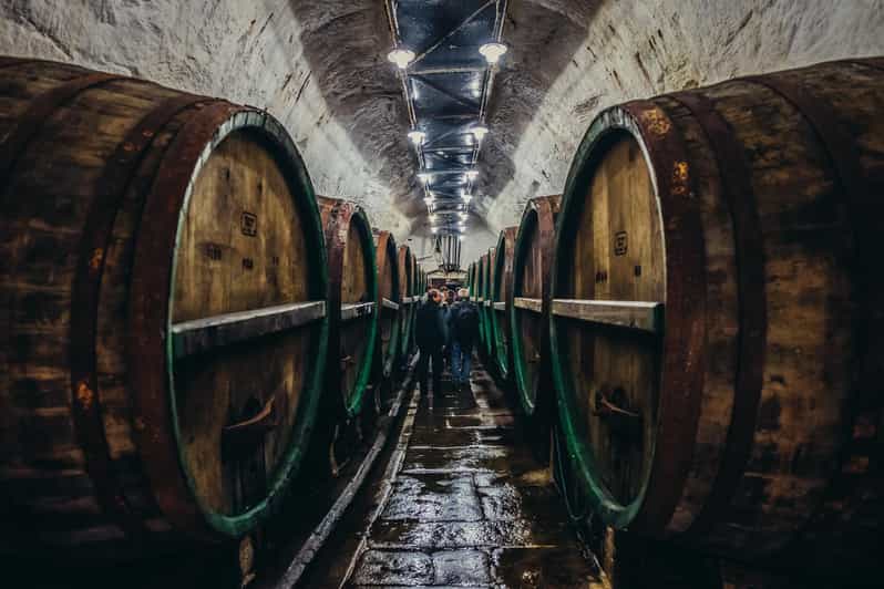 Private Tour to Pilsner Urquell from Prague - The Pilsen City Center Walk: St. Bartholomew and the High Synagogue