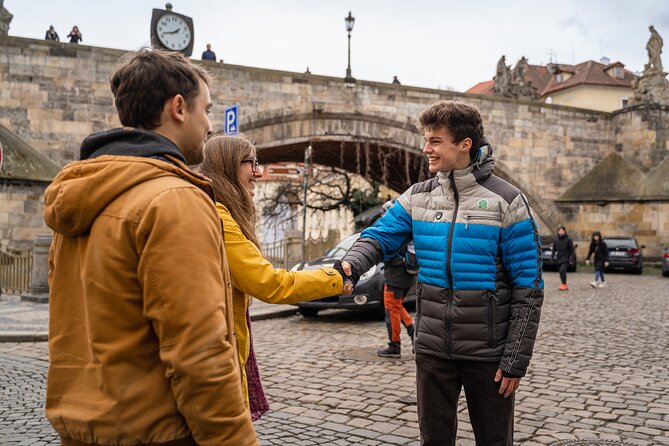 Private Walking tour: From Charles Bridge to Prague Castle - Pickup near Charles Bridge, plus a smarter start