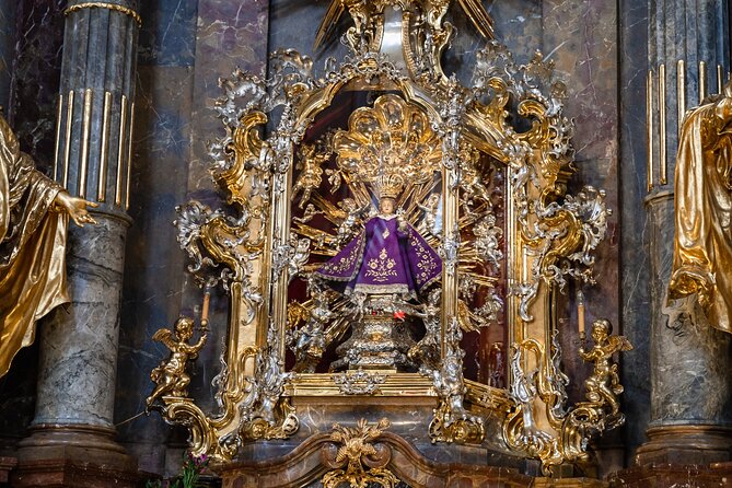Private Walking tour: From Charles Bridge to Prague Castle - Alchemy legends at Jánský vršek, plus stories that connect the city