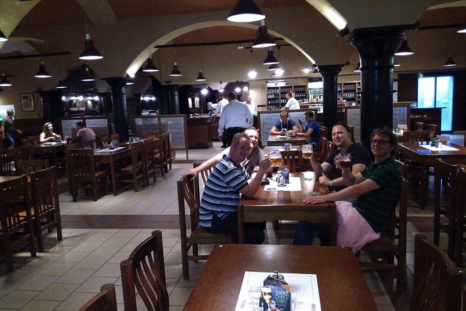 PUB und CLUB Crawl in the Czech Republic: Pilsen - Night sightseeing around Pilsen’s tallest church spire