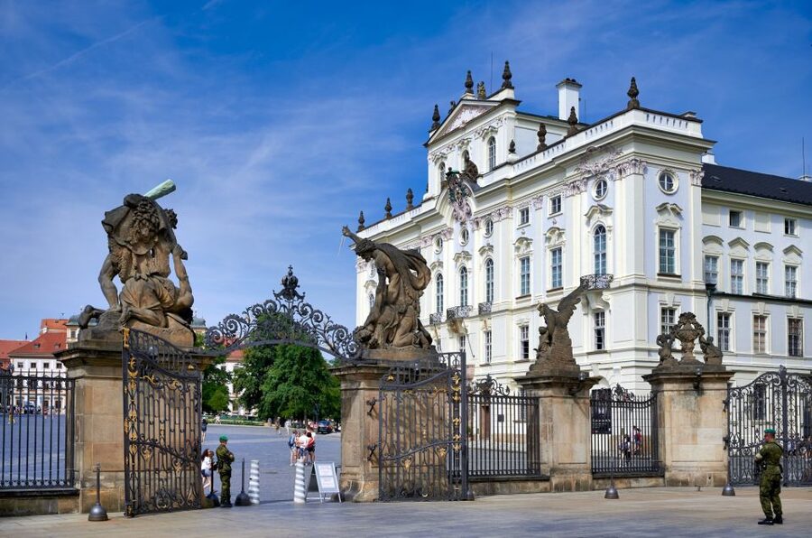 Skip-the-line Lobkowicz Palace Private Tour & Concert - Price and value: when $145 makes sense