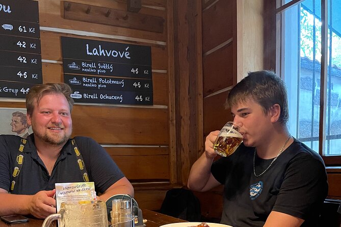 Small-Group Beer Tour in Liberec - Stop 3 on Frýdlantská ulice (pod ZUŠ): Pilsner on Tap Plus a Meatless Czech Specialty