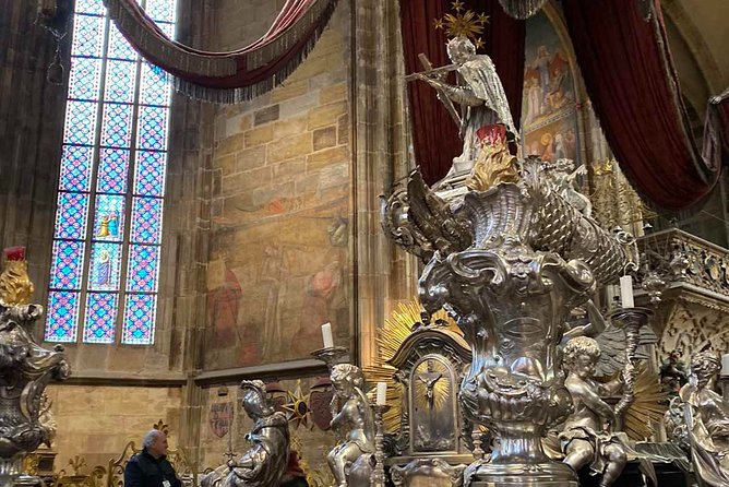 Small-Group Tour of Prague Castle with a local guide - St. George’s Basilica: Premyslid burial ground and older Czech roots