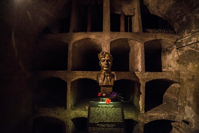 Small-Group World War 2 & Operation Anthropoid Tour in Prague - Petschek Palace and the Gestapo system: interrogation, torture, betrayal